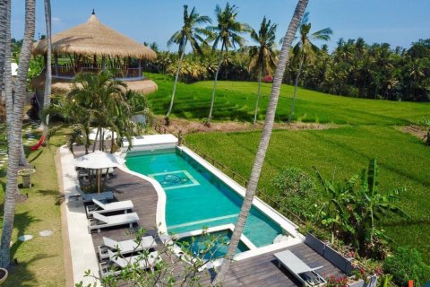 10 bedrooms Villa in Kediri, Indonesia No. 11330 8
