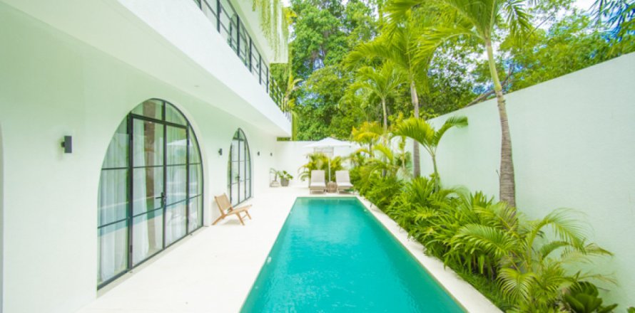 6 bedrooms Villa in Badung, Indonesia No. 11327