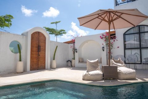 300m2 Villa in Ungasan, Badung, Indonesia No. 13677 6