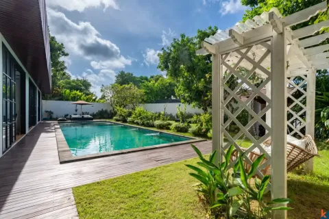 2 bedrooms Villa in Jimbaran, Badung, Indonesia No. 13134 13