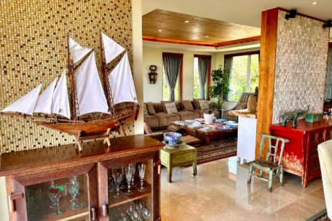 3 bedrooms Villa in South Kuta, Badung, Indonesia No. 1135 30