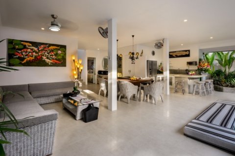 Вилла с 4 спальнями в Seminyak, Бадунг, Индонезия № 1131 10