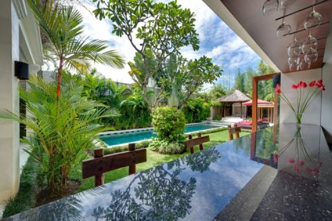 Вилла с 2 спальнями в Seminyak, Бадунг, Индонезия № 1130 4