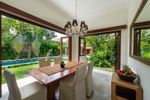 Вилла с 2 спальнями в Seminyak, Бадунг, Индонезия № 1130 5