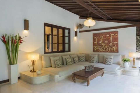 2 bedrooms Villa in Seminyak, Badung, Indonesia No. 1134 6