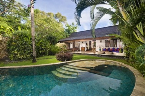 2 bedrooms Villa in Seminyak, Badung, Indonesia No. 1134 10