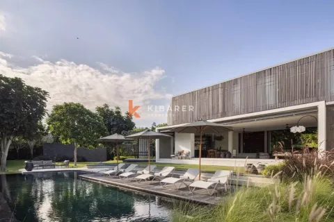 4 bedrooms Villa in Badung, Indonesia No. 12201 3