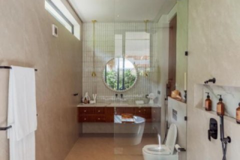5 bedrooms Villa in Canggu, Badung, Indonesia No. 8098 6