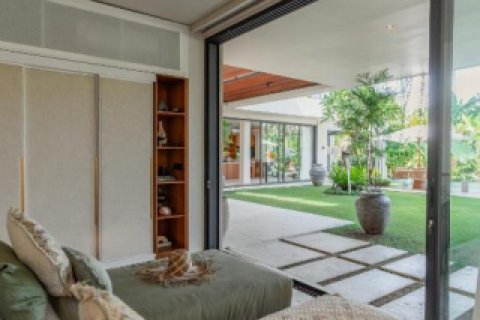 5 bedrooms Villa in Canggu, Badung, Indonesia No. 8098 13