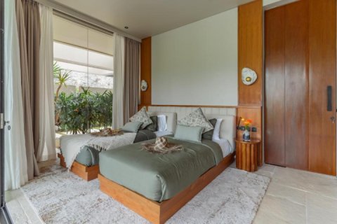 5 bedrooms Villa in Canggu, Badung, Indonesia No. 8098 11