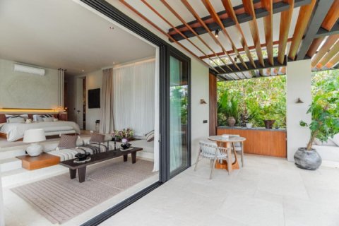 5 bedrooms Villa in Canggu, Badung, Indonesia No. 8098 19