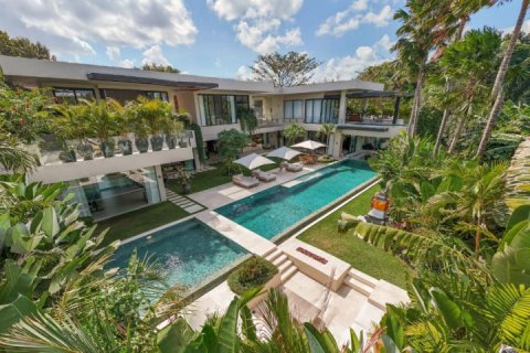 Вилла с 5 спальнями в Canggu, Бадунг, Индонезия № 8098