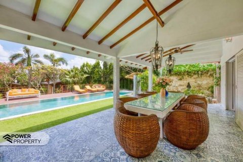 Вилла с 6 спальнями в Canggu, Бадунг, Индонезия № 8103 10