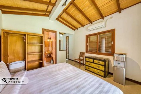 Вилла с 6 спальнями в Canggu, Бадунг, Индонезия № 8103 11