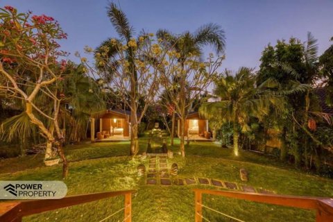 Вилла с 6 спальнями в Canggu, Бадунг, Индонезия № 8103 15