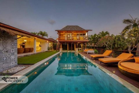 Вилла с 6 спальнями в Canggu, Бадунг, Индонезия № 8103 18