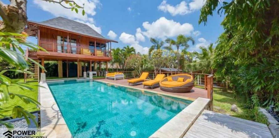Вилла с 6 спальнями в Canggu, Бадунг, Индонезия № 8103