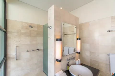 3 bedrooms Villa in Jimbaran, Badung, Indonesia No. 10216 23