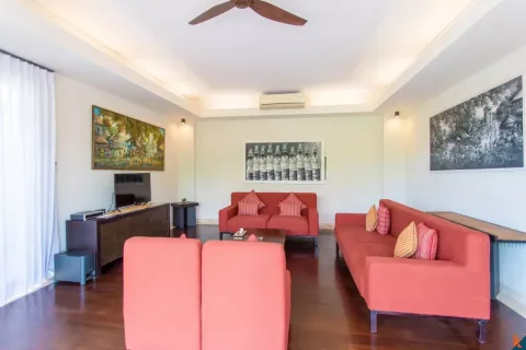 3 bedrooms Villa in Jimbaran, Badung, Indonesia No. 10216 4