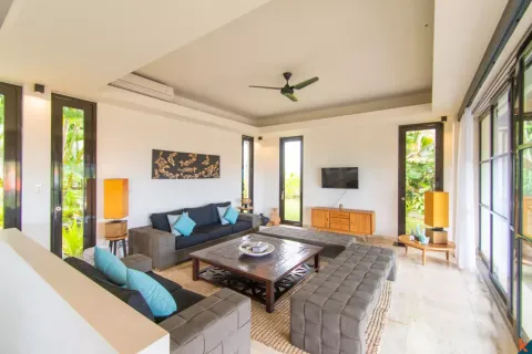 4 bedrooms Villa in Jimbaran, Badung, Indonesia No. 10215 11
