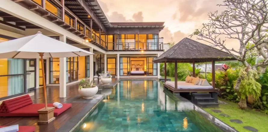 4 bedrooms Villa in Jimbaran, Badung, Indonesia No. 10215