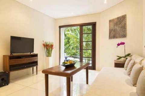 2 bedrooms Villa in Seminyak, Badung, Indonesia No. 1065 9