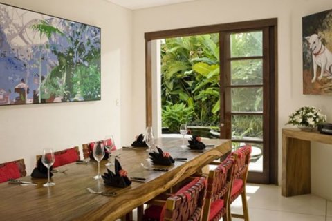 2 bedrooms Villa in Seminyak, Badung, Indonesia No. 1065 7