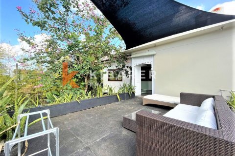 3 bedrooms Villa in Badung, Indonesia No. 11893 3