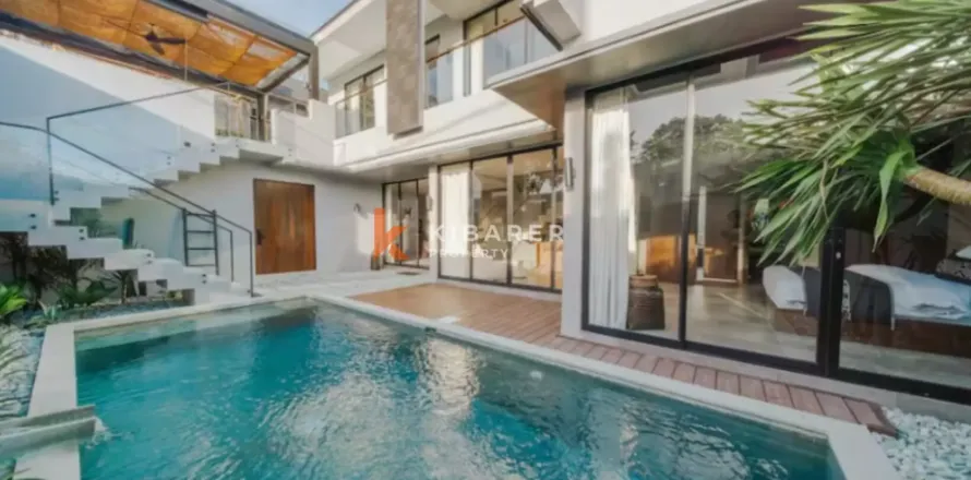 3 bedrooms Villa in Badung, Indonesia No. 11892
