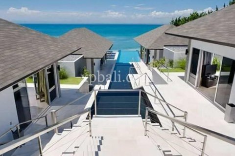 4 bedrooms Villa in South Kuta, Badung, Indonesia No. 7843 14