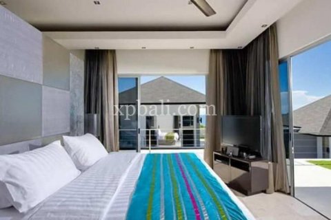 4 bedrooms Villa in South Kuta, Badung, Indonesia No. 7843 10
