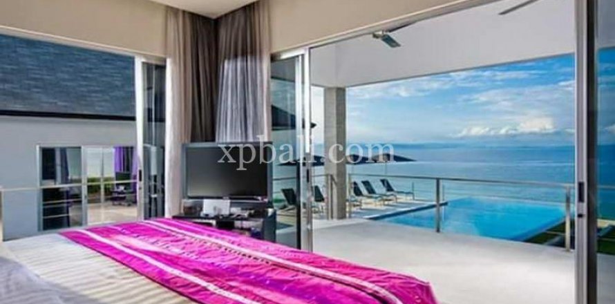 4 bedrooms Villa in South Kuta, Badung, Indonesia No. 7843