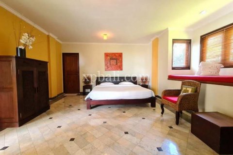 5 bedrooms Villa in South Kuta, Badung, Indonesia No. 7841 16