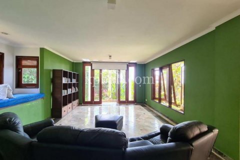 5 bedrooms Villa in South Kuta, Badung, Indonesia No. 7841 15