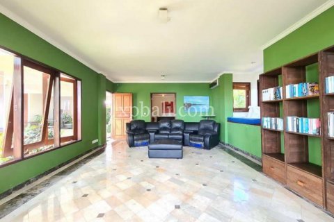 5 bedrooms Villa in South Kuta, Badung, Indonesia No. 7841 11