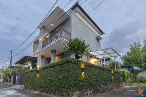3 bedrooms Villa in Jimbaran, Badung, Indonesia No. 11038 1