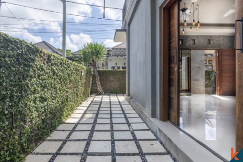 3 bedrooms Villa in Jimbaran, Badung, Indonesia No. 11038 10