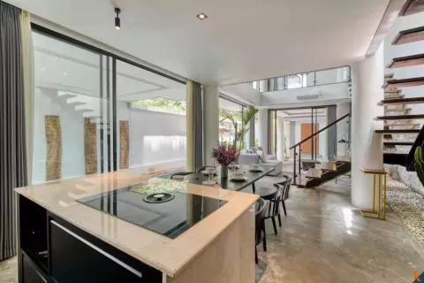 4 bedrooms Villa in Badung, Indonesia No. 10210 13