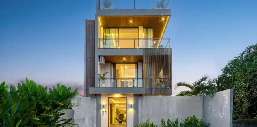 4 bedrooms Villa in Badung, Indonesia No. 10210