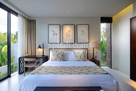 Вилла с 3 спальнями в Nusa Dua, Бадунг, Индонезия № 313 15