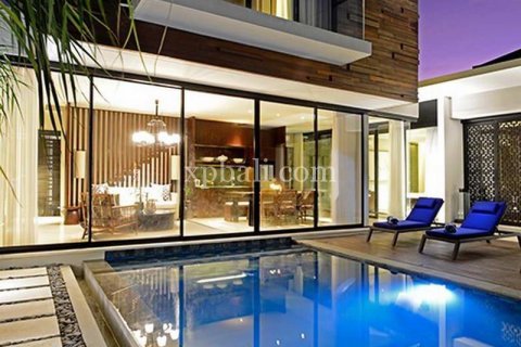 Вилла с 3 спальнями в Nusa Dua, Бадунг, Индонезия № 313 18