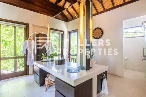 Вилла 800м2 в Seminyak, Бадунг, Индонезия № 13665 16