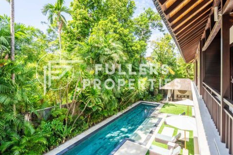 Вилла 800м2 в Seminyak, Бадунг, Индонезия № 13665 14