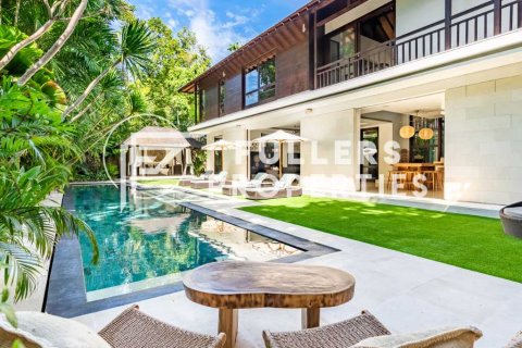 Вилла 800м2 в Seminyak, Бадунг, Индонезия № 13665 7