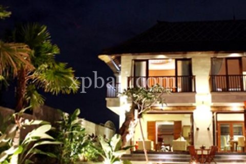 Вилла с 4 спальнями в Canggu, Бадунг, Индонезия № 521 12