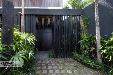 4 bedrooms Villa in Canggu, Badung, Indonesia No. 13588 17