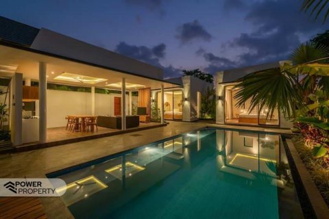 Вилла с 6 спальнями в Seminyak, Бадунг, Индонезия № 13586 17
