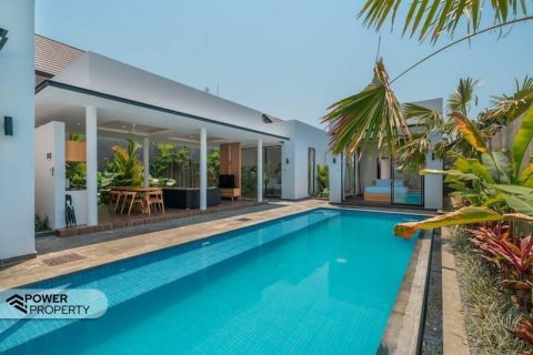 6 bedrooms Villa in Seminyak, Badung, Indonesia No. 13586