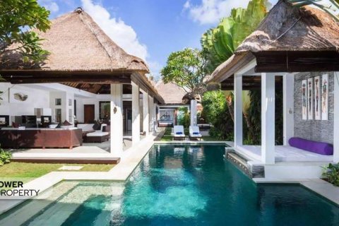 Вилла с 2 спальнями в Seminyak, Бадунг, Индонезия № 13592 2