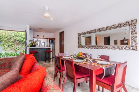2 bedrooms Villa in Canggu, Badung, Indonesia No. 1626 6